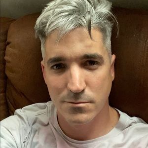 Meet your Posher, Lawrence